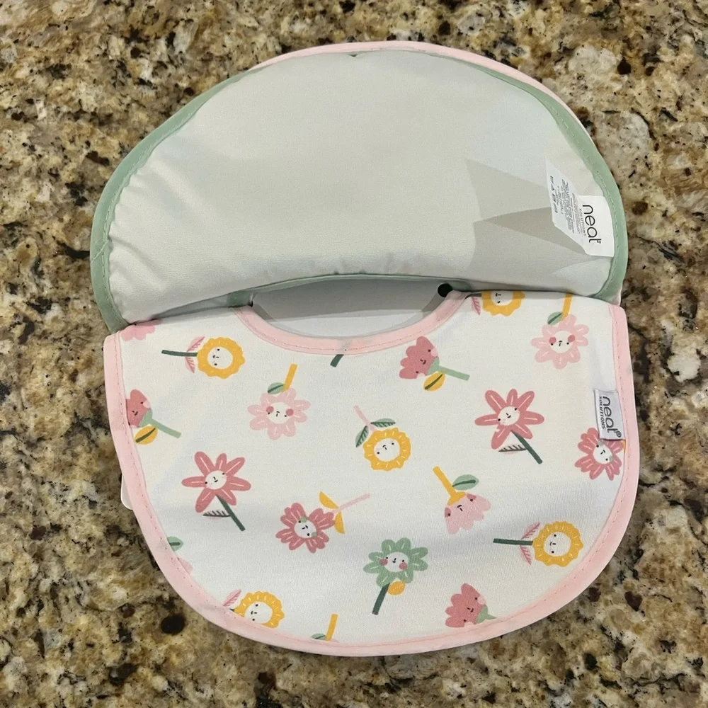 New - Neat Solutions 3 Pack Girl Print & Solid Infant Milk Bibs